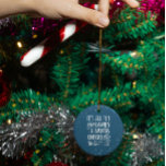 Es ist alles Spaß & Spiele Schönheit Liste Weihnac Keramik Ornament<br><div class="desc">Moderne und lustige,  "es ist alles Spaß und Spiele bis Weihnachten die freche Liste" mit schneefallenden Ornamenten ist ein lustiges Geschenk an Freunde und Familie in dieser Feriensaison. Enthält ein kalligrafisches/typografisches Bild von "es ist alles Spaß und Spiele bis Weihnachten die unanständige Liste" zusammen mit Schneeflocken fallen.</div>
