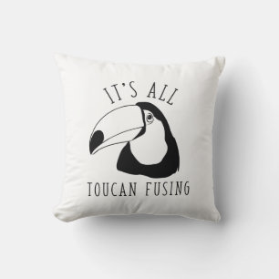 Es ist alles, was der Toucan verblasst Kissen