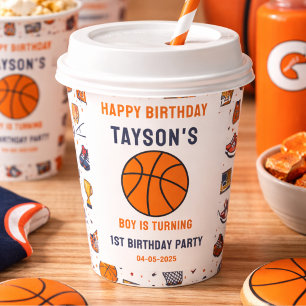 Es ist Basketball-Spielzeit zum 1. Geburtstag im R Pappbecher