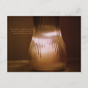"Es ist besser, eine Kerze anzünden" Postkarte