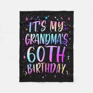 Es ist der 60. Geburtstag meiner Oma Buntes Happy  Fleecedecke