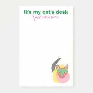 Es ist der Schreibtisch meiner Katze - ich arbeite Post-it Klebezettel