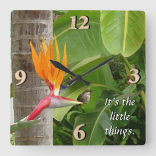 Es ist die Kleinigkeiten Quadratische Wanduhr