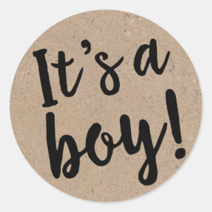 Es ist ein Boy Trendy Script auf Kraft Style Runder Aufkleber