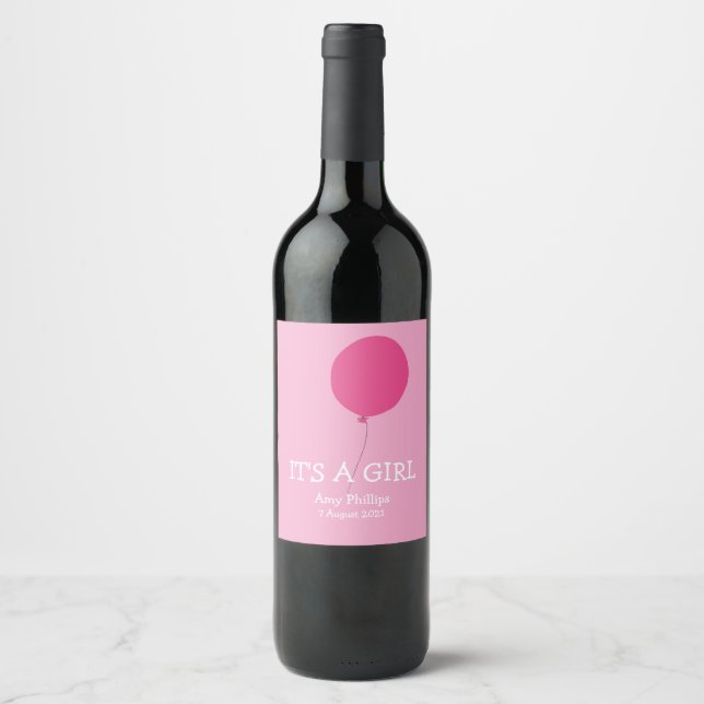 Es ist ein Girl Modern Whimsical Pink Wine Label Weinetikett (Vorderseite)
