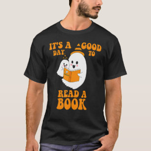 Es ist ein guter Tag, ein Buch zu lesen, in dem ei T-Shirt