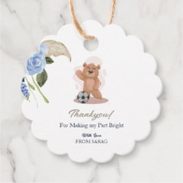 Es ist ein Junge, der eine niedliche blaue Babydus Geschenkanhänger