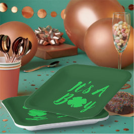 Es ist ein Junge-Kleeblatt Pappteller