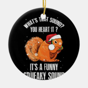 Es ist ein lustiges, quicheaky Klangweihchhörnchen Keramik Ornament