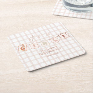 Es ist ein Mädchen Süßes braunes Gingham Notedry B Rechteckiger Pappuntersetzer