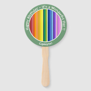 Es ist ein Rainbow-Party, mehrfarbiges Stripmuster Fächer