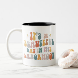 Es ist ein schöner Tag im Laborhood Pflege Labor Zweifarbige Tasse