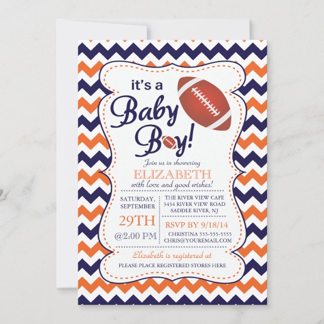 Es ist eine Baby Boy Football Baby Shower Einladun Einladung (Vorderseite)
