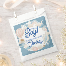 Es ist eine Baby-Dusche Geschenktütchen