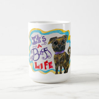Es ist eine Bugg Life Hund Tasse