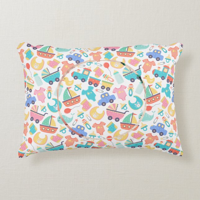 Es ist eine farbenfrohe Babydusche und ein Persona Dekokissen (Vorderseite)