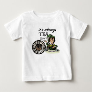 "Es ist immer Teestunde" Verrückter Hütter Wörterb Baby T-shirt