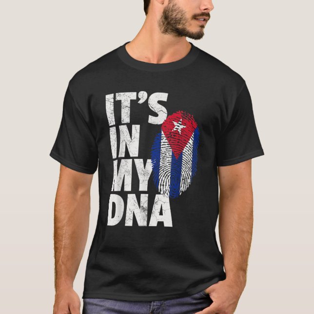 ES IST IN MEIN DNA Kuba Flag Kuba Priester Männer  T-Shirt (Vorderseite)