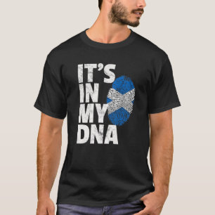 ES IST IN MEIN DNA Schottische Flagge Weihnachtsgi T-Shirt
