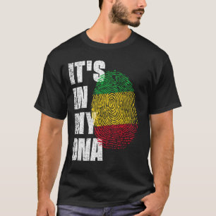 ES IST IN MEINER DNA-Mali-Fahne T-Shirt