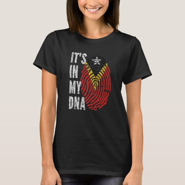 Es ist in meiner DNA-Osttimor-Flagge Osttimors T-Shirt (Vorderseite)