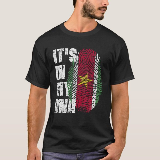Es ist in meiner DNA Suriname Flag Surinamese T-Shirt (Vorderseite)