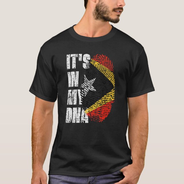 Es ist in meiner DNA-Timor-Leste-Flagge Timorese T-Shirt (Vorderseite)