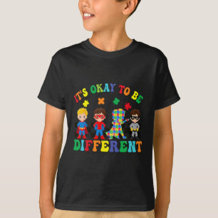 Es ist in Ordnung, ein anderer Autismus-Aufklärer T-Shirt