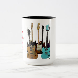 Es ist keine Hortung, wenn es Gitarren sind Zweifarbige Tasse