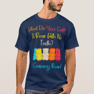 Es ist lustig, was man einen Bären nennt, der kein T-Shirt