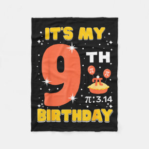 Es ist mein 9. Geburtstag Pi-Tag Mathe 9 Jahre alt Fleecedecke