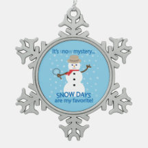 Es ist NOw Mystery Detective Snowman Blue