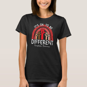 Es ist ok, ein anderes hämophiliebewusstes Erwache T-Shirt