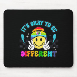 Es ist okay, anders zu sein Smiley-Gesicht-Puzzle Mousepad