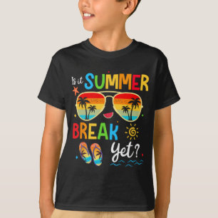 Es ist Sommerpause, aber glücklich letzten Tag der T-Shirt