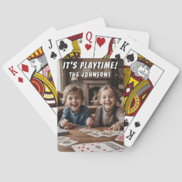 Es ist Spielzeit! Niedliches Foto für Kinder Spielkarten