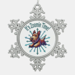 Es ist Zoomie Time Brown Scotty Schneeflocken Zinn-Ornament