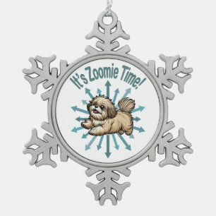 Es ist Zoomie Time Shih Tzu Schneeflocken Zinn-Ornament