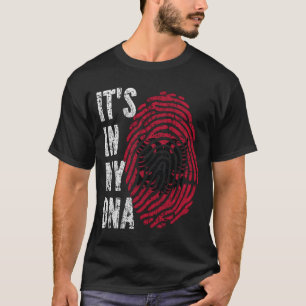 ES LIEGT IN MEINER DNA Albanien-Flagge Männer Frau T-Shirt