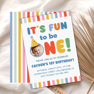 Es macht Spaß, ein Foto buntes 1. Geburtstag zu se Einladung