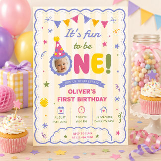 Es macht Spaß, ein Foto-Junge zum 1. Geburtstag zu Einladung