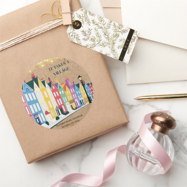 Es nimmt ein Village Modern Craft Baby Dusche Runder Aufkleber (Schenken)