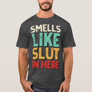 Es riecht hier drin beleidigend lustig Erwachsenen T-Shirt