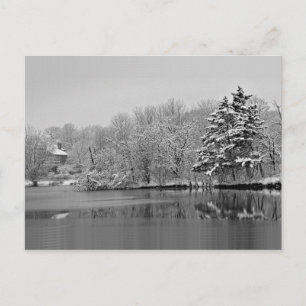 Es schneit über den See, monochrome Panoramaaussic Postkarte