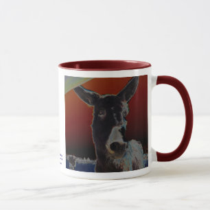 Esel auf dunkelrotem tasse