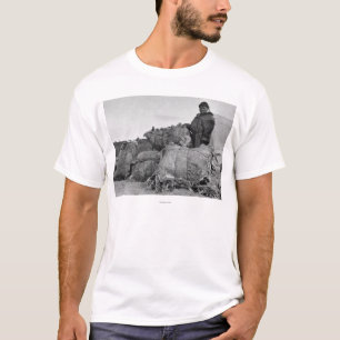 Eskimopelz-Händler in Nome, Alaska-Fotografie T-Shirt