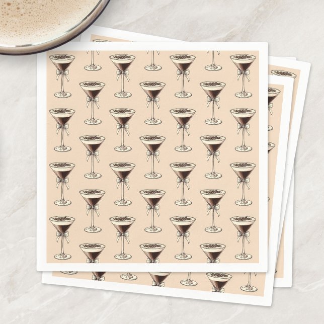 Espresso Martini Cocktail Muster Brown Geburtstag Serviette (Espresso Martini Cocktail Pattern Brown Birthday Napkins)