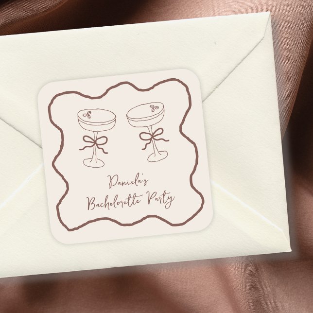 Espresso Martini Handgezeichneter Junggeselinnen-A Quadratischer Aufkleber (Espresso Martini Hand Drawn Bachelorette Party Square Sticker)