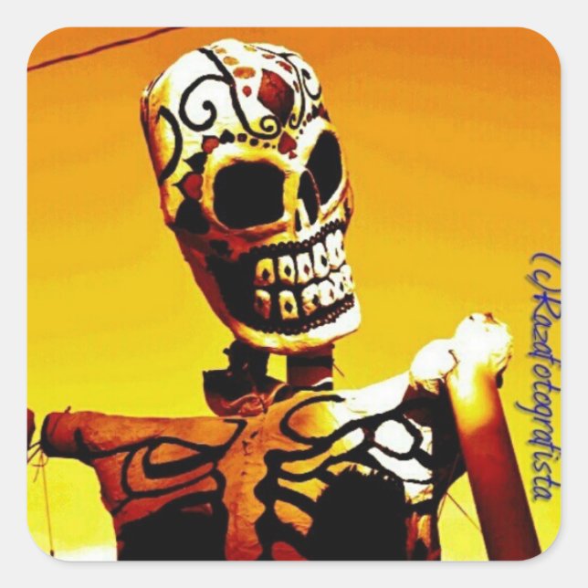 Esqueleto con Fuego Quadratischer Aufkleber (Vorderseite)