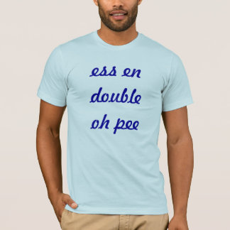 ess en-Doppeltoh Pipi T-Shirt